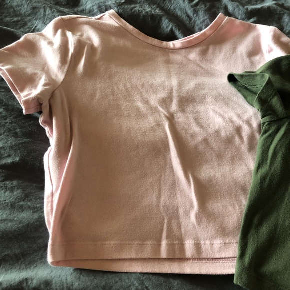 Wild Fable Short Sleeve Crewneck Crop T-Shirt Lot of 2 olive & Pink sz small - Picture 2 of 5